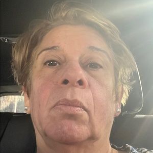 Meet your Posher, Miriam